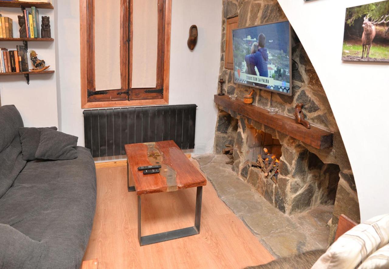 Piso Rustico-Moderno 6 Plazas - Pobla De Lillet Apartman La Pobla de Lillet Kültér fotó